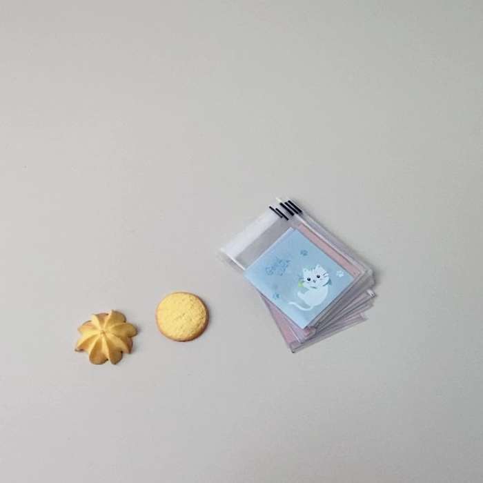 Self Sealing Plastic Bags