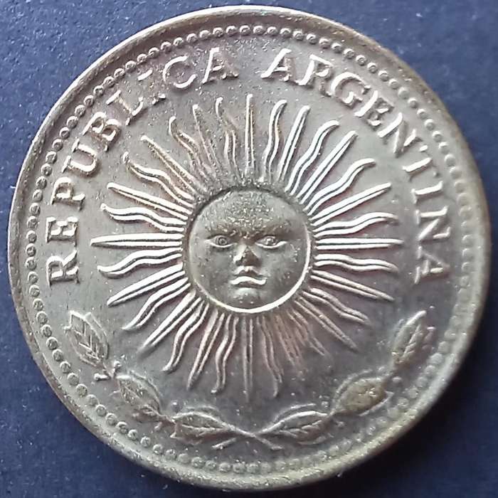 Argentinia 1976 10 Pesos