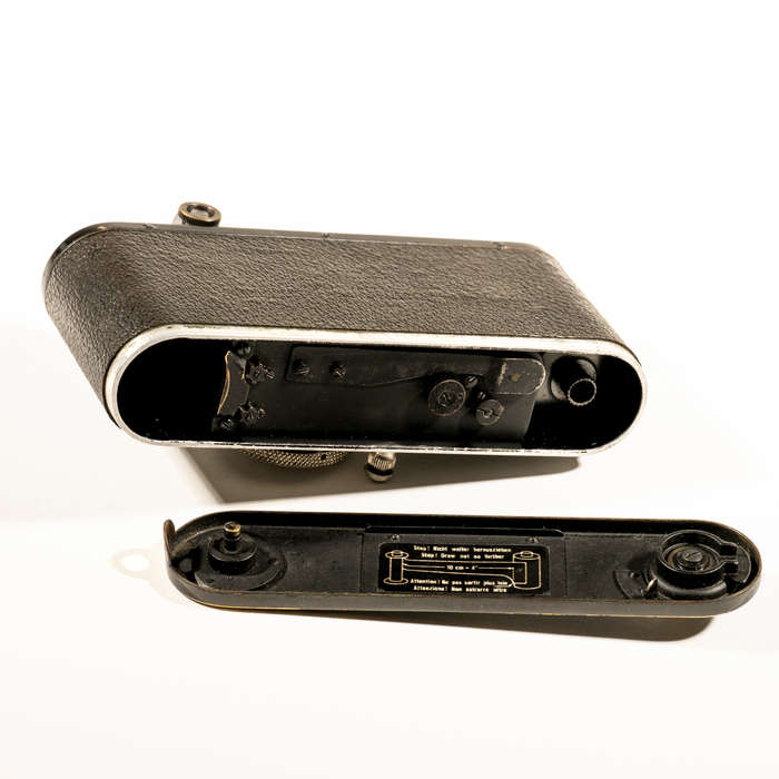 LEICA I Standard Black paint 1935 camera with nickel Leitz Elmar f3.5 50mm lens