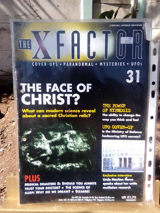 VINTAGE COLLECTABLE THE X FACTOR MAGAZINE ISSUE 31 - 35