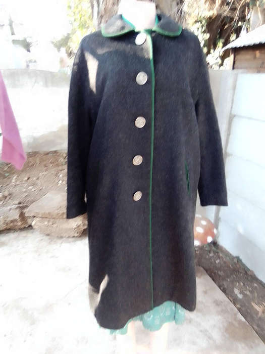 Vintage Onward black & grey winter coat