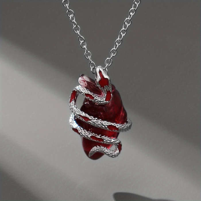 A Bold & Unique Gothic Dark Resin Heart-shaped Snake Pendant Necklace