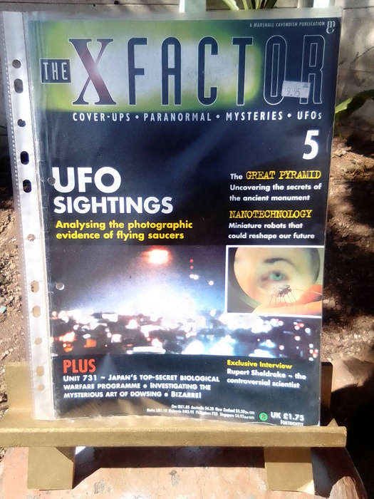 VINTAGE COLLECTABLE THE X FACTOR MAGAZINE ISSUE 1 - 5