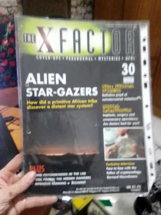 VINTAGE COLLECTABLE THE X FACTOR MAGAZINE ISSUE 26 - 30