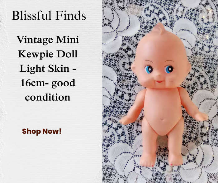 Vintage Mini Kewpie Doll Light Skin - 16cm- good condition