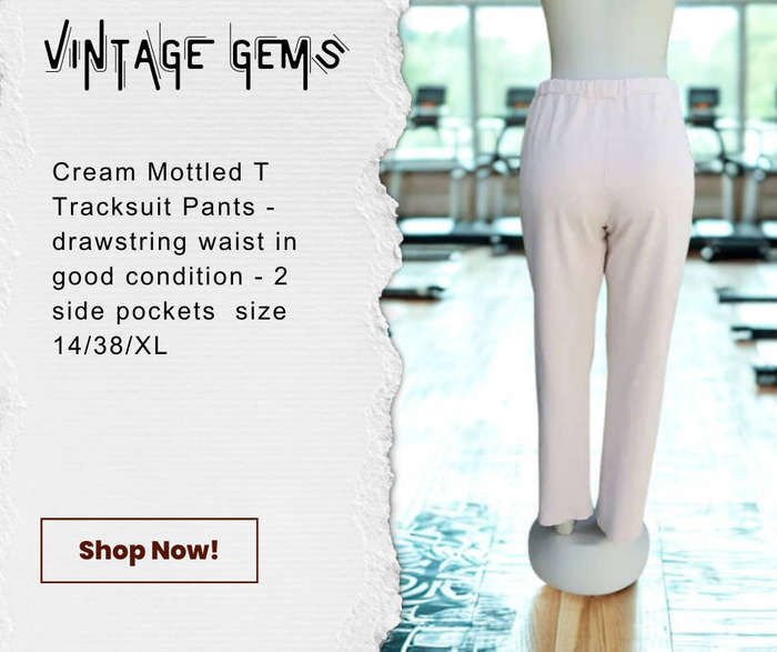 Tracksuit pants in mottled cream 100% cotton size 38 by EARTHADDICT. Side pockets. Drawstring waist.