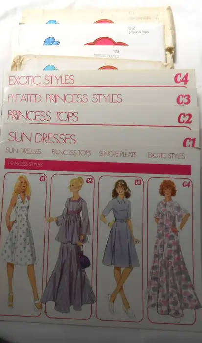 CRAFT BOXED SET OF 1975 CREATIVE PATTERNS - 47 PATTERNS & BOOKLETS-SEE LISTING