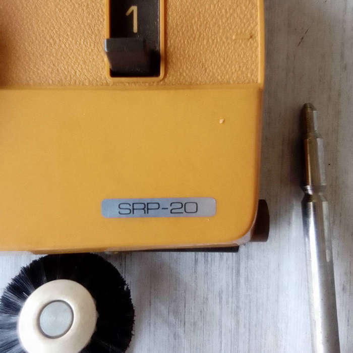 Empisal Knitmaster Knitting Machine Model 324  Automatic Carriage