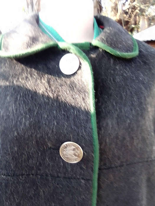 Vintage Onward black & grey winter coat