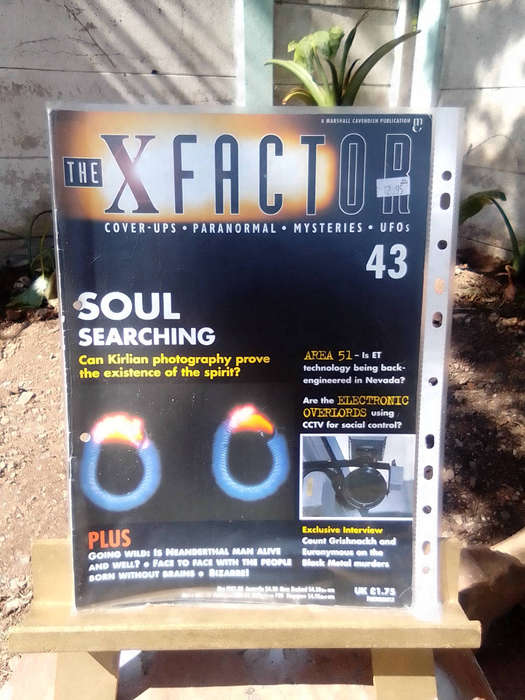 VINTAGE COLLECTABLE THE X FACTOR MAGAZINE ISSUE 41 - 45 - PLEASE LOOK AT PICTURES TO MAKE AN INFORME