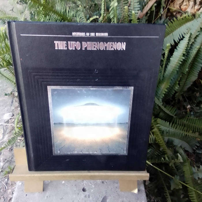 TIME LIFE BOOK - MYSTERIES OF THE UNKNOWN - MYSTERIES OF THE UNKNOWN - THE UFO PHENOMENON