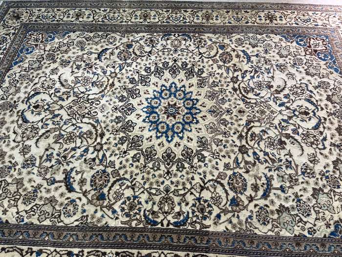 Persian Carpet - Naein 345x250 cm