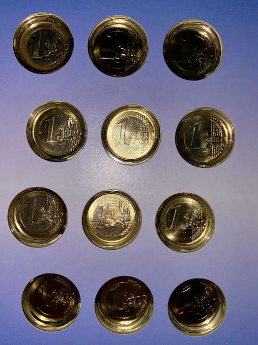 Euro Set - 12 Official countries - 1 Euro 2002 Unc in folder + original packaging