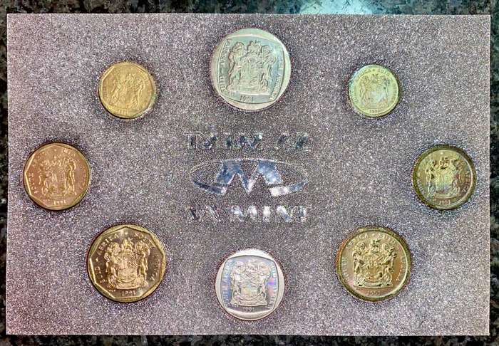 S A MINT UNCIRCULATED SET 1991 -- R2 TO 1 CENT -- SEALED FROM SA MINT TWO AVAILABLE