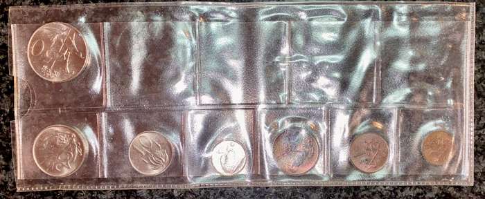 SOUTH AFRICA PROOF SET 50 CENT TO 1/2 CENT -- 1973 -- IN COIN HOLDER