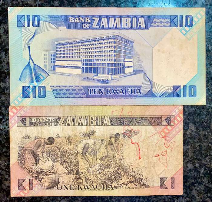 ZAMBIA SET 10 KWACHA & 1 KWACHA  1986(1 BID TAKES ALL)