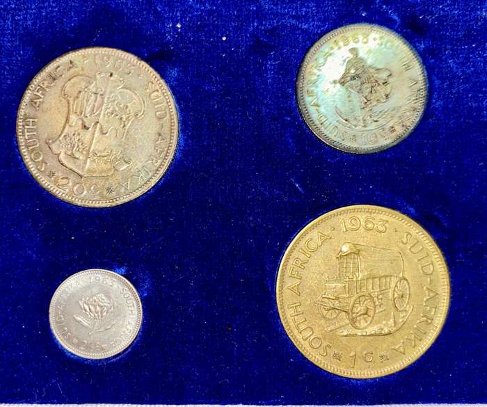 South Africa. 1961 set silver 50 cent to 1/2 cent in long proof box