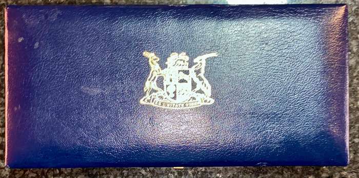 SA Mint Proof Set 1990 - R2 to 1 cent in blue sa mint box