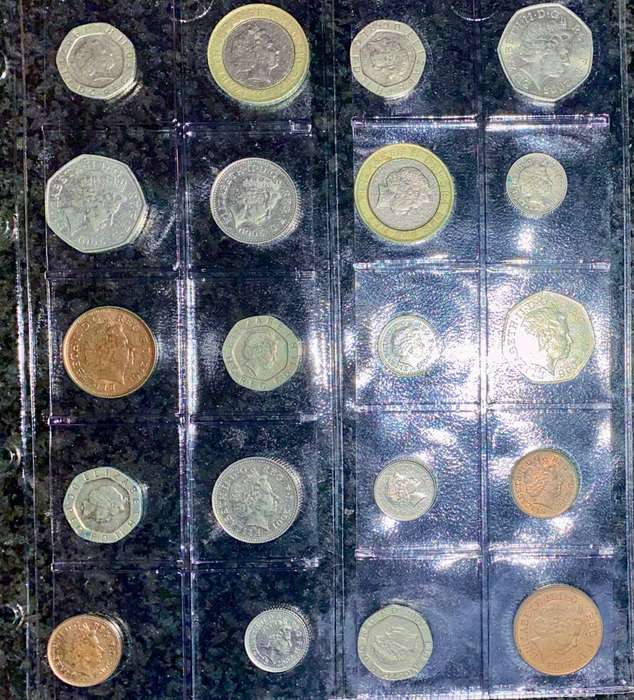 Great Britain Collection 2000-2009 in coin folder - lot 4