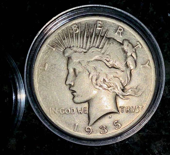 USA Silver Peace 1 dollar - 1935 San Francisco Mint in capsule