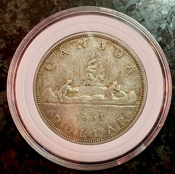 Canada Silver 1 dollar 1963 silver .800 in capsule