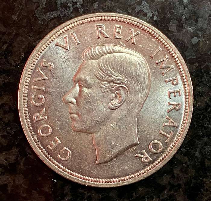SA Union silver 5 shillings 1947 good condition
