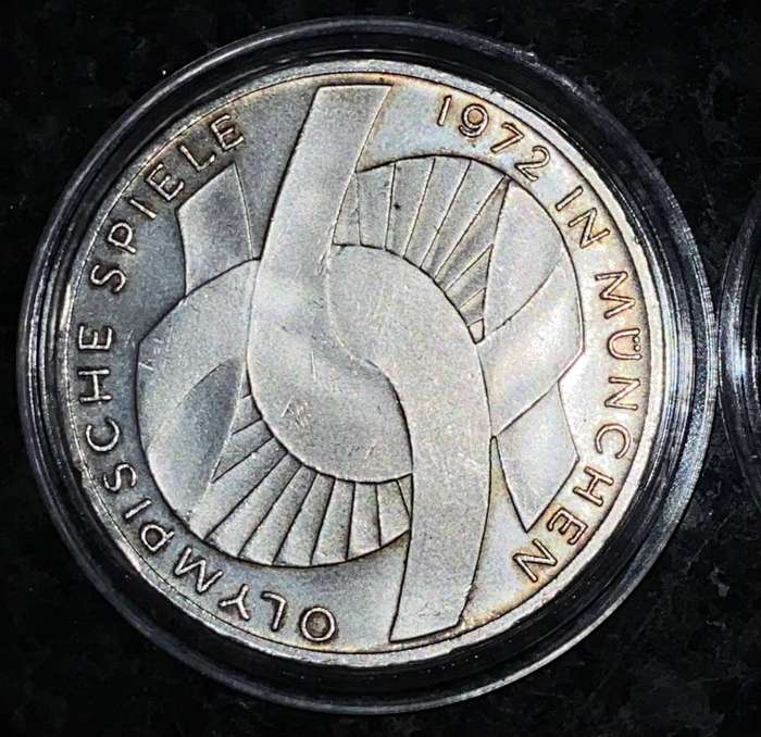 Germany. Silver 10 Mark 1972 D Munich in capsule