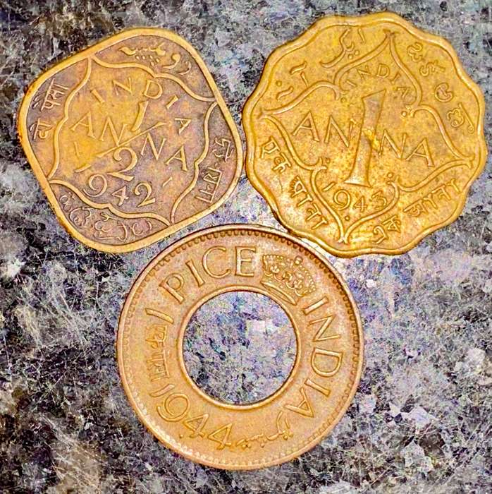 INDIA SET - 1 ANNA 1943 - 1/2 ANNA 1942 - 1 PICE 1944 WW2 (1 BID TAKES ALL)