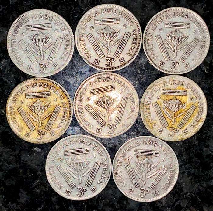 S A UNION SILVER SET 3D THREEPENCE 1932 - 1933 - 1934 - 1937 - 1938 - 1939 - 1944 & 1945 --