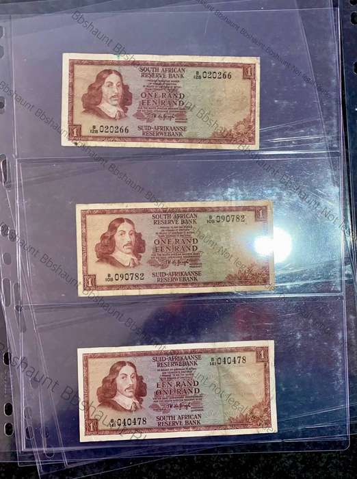 Banknote Stiff Plastic Sleeves - 3 Pocket sleeve (1 bid takes all 5 sleeves) banknotes incl