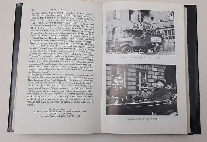 ** WW2 : History of the SS(1922-45)  Hardcover Illustrated Book .**