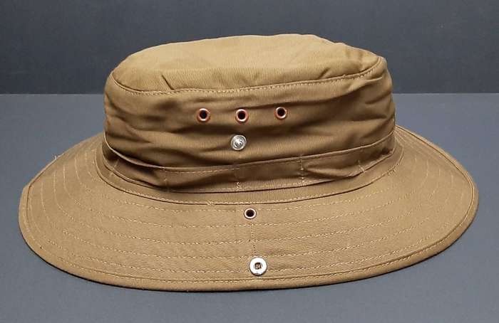 BID PER ITEM - UNISSUED: 1980s SADF Nutria Fielddress Bush Hat 'Boshoed' (Size: 63).