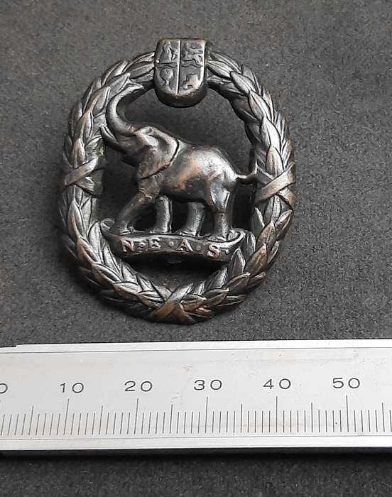 **WW2: SA Native Labour Corps Cap Badge w/ Lugs.**