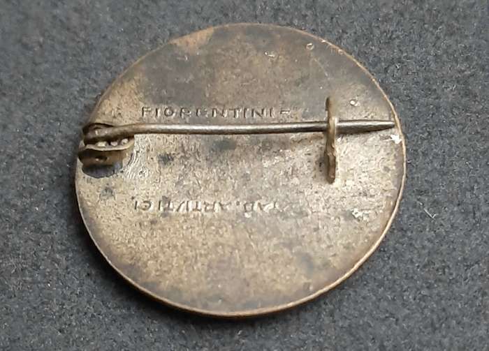 **RARE: WW2 SAAF 24 Sqdn 'Tinnie' Lapel Badge w/ Pin (Fiorintini).**