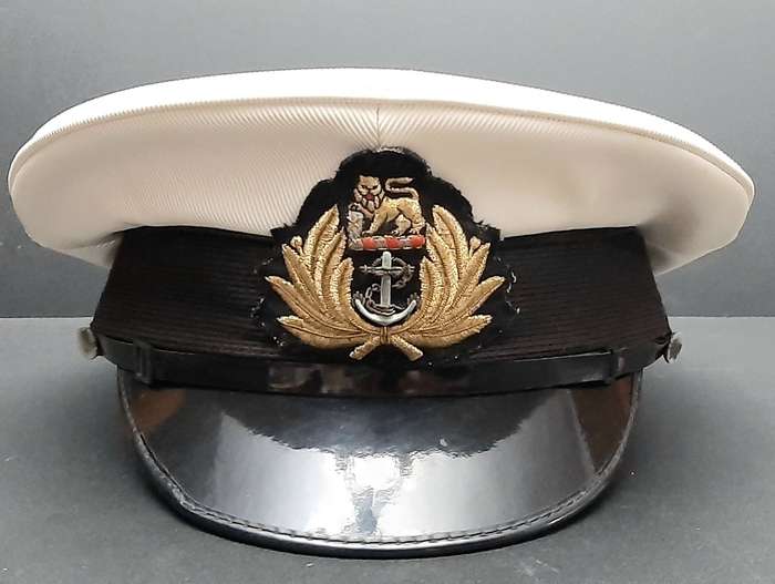 Border War 1980s SA Navy Commissioned Officer's Deck Cap with Bullion Insignia Medium