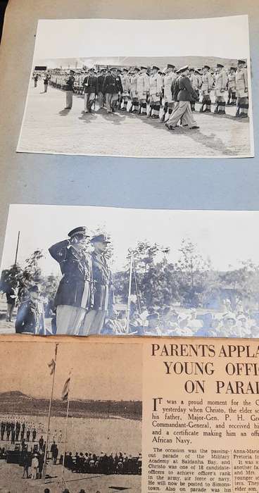 **RARE: BORDER WAR 1980s SADF  Maj.General D.J. Mortimer Photograph Lot #1 **