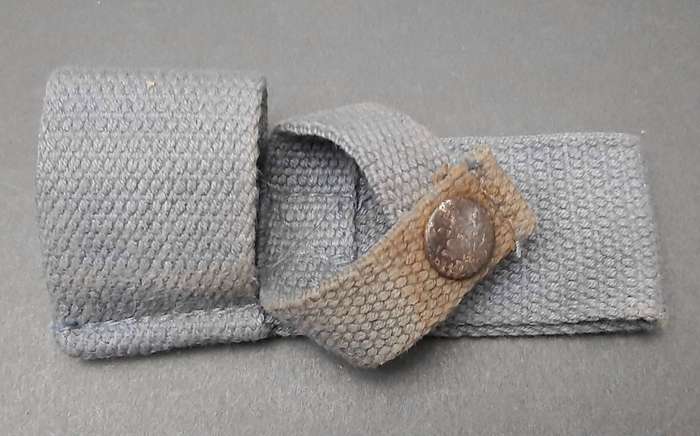**Border War : 1980s Security Forces Webbing Baton Retention Frog**