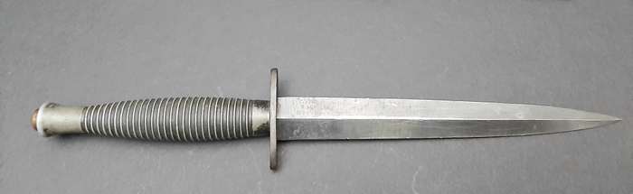 Rare WW2 Fairbairn-Sykes 3rd Pattern Fighting Knife with Type2 Scabbard by William Rodgers, Sheff.
