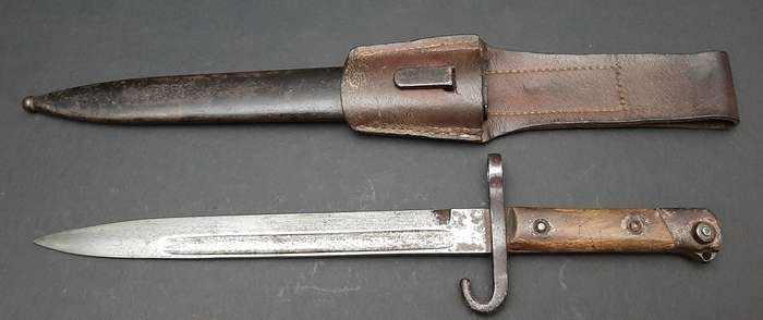 RARE : Austro-Hungarian Steyr Officer's M1886 Bayonet with Scabbard and Frog (36cm)