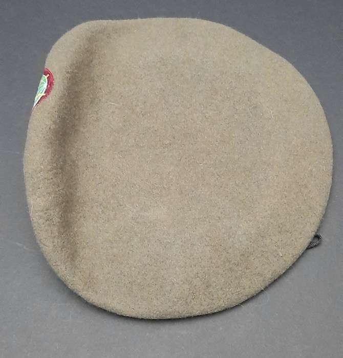 **Border War : 1980s SWATF Unissued Parachute Battalion Beret w/ Embroidered Insignia(59)**