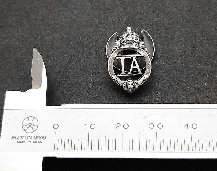 **RARE: WW2 British  .925 Silver Territorial Army Affiliation Button Badge (Numbered).**