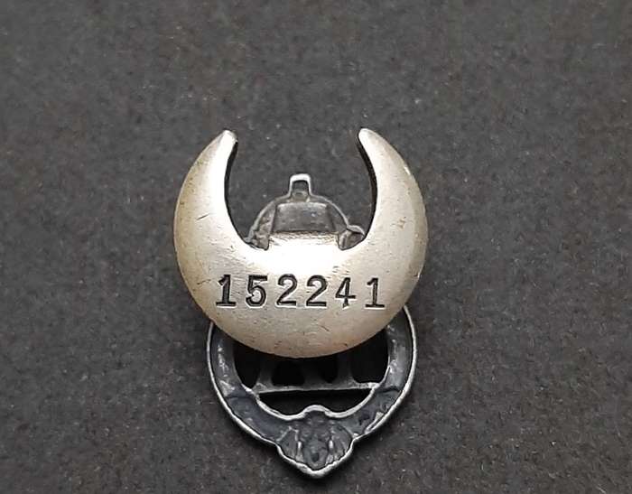 **RARE: WW2 British  .925 Silver Territorial Army Affiliation Button Badge (Numbered).**