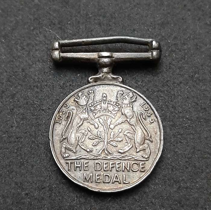 **RARE: WW2 - .925 Silver Miniature British Defence Medal (NR).**