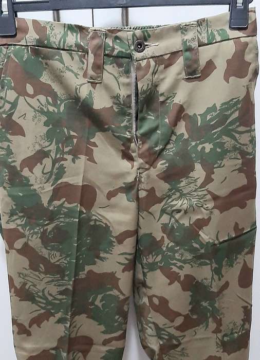 ** Early 1990s: Unissued Second Patt. Camouflage Fielddress Coverall Trousers (MEDIUM)**