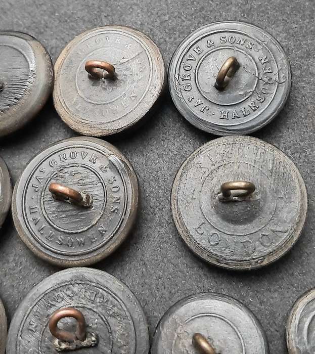 WW2 British: King's Royal Rifle Corps 1944 Bakelite Service Dress Button Lot (x 25)