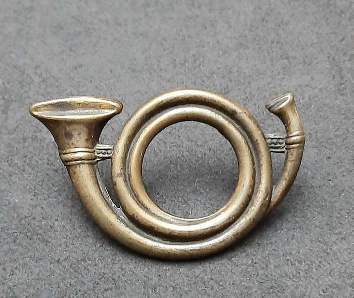 RARE: Franco-Prussian War , French Carbinier Brass Cartridge Box Badge ( Lugs Intact).