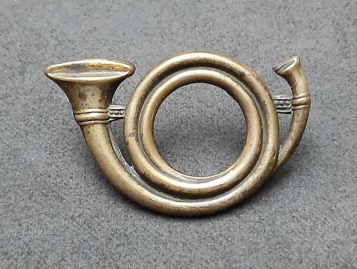 RARE: Franco-Prussian War , French Carbinier Brass Cartridge Box Badge ( Lugs Intact).