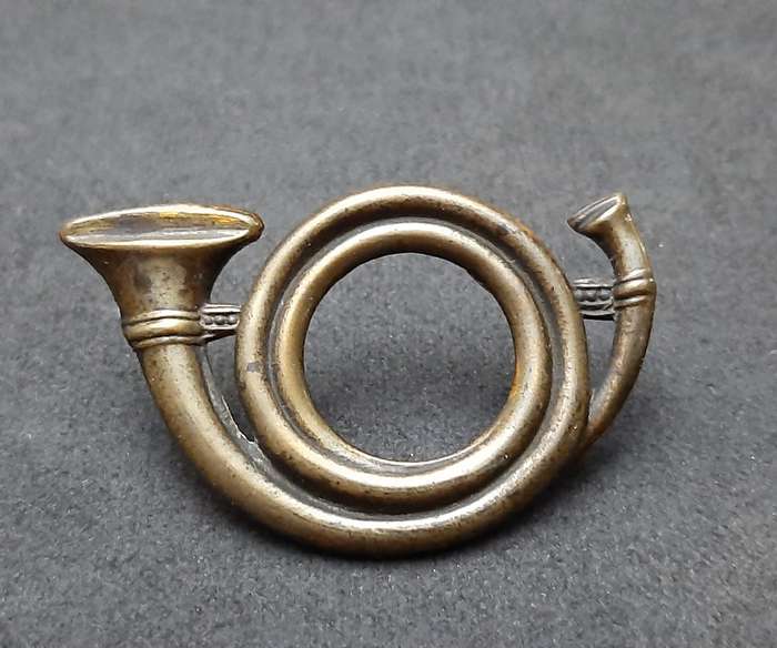 RARE: Franco-Prussian War , French Carbinier Brass Cartridge Box Badge ( Lugs Intact).