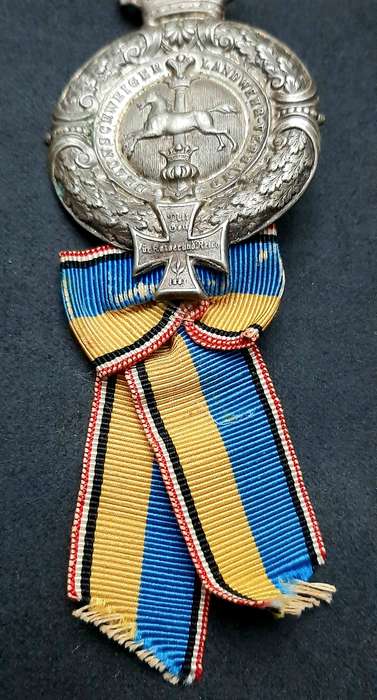 Franco-Prussian War 1874 Silverplated Veteran's Pin with Ribbon