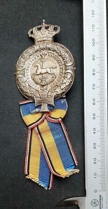 Franco-Prussian War 1874 Silverplated Veteran's Pin with Ribbon